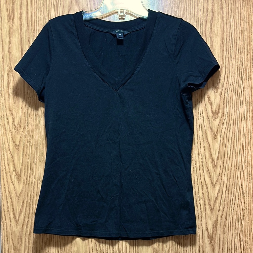Universal Thread Black Fitted Short Sleeve T-Shirt